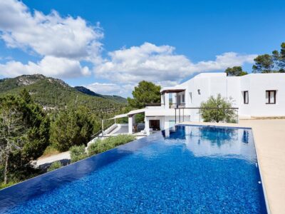 Infinity pool photo - Casa Kiva: 6 bedroom child friendly luxury villa with infinity pool in Es Cubells, Ibiza