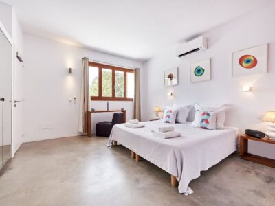Bedroom photo - Casa Kiva: 6 bedroom child friendly luxury villa with infinity pool in Es Cubells, Ibiza